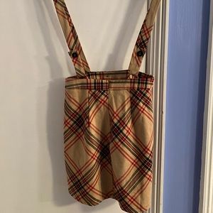 Shoulder strap/overall plaid skirt